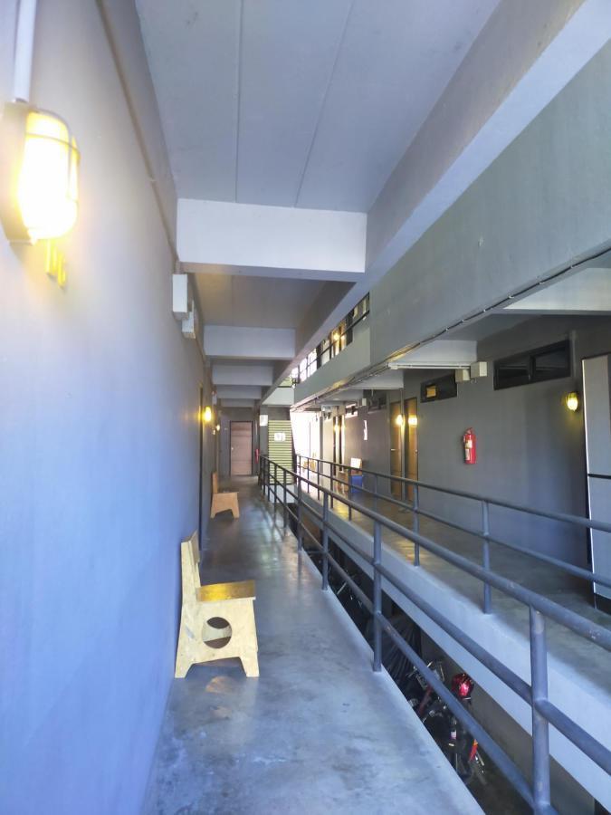 9 Hostel Chiang Mai Buitenkant foto